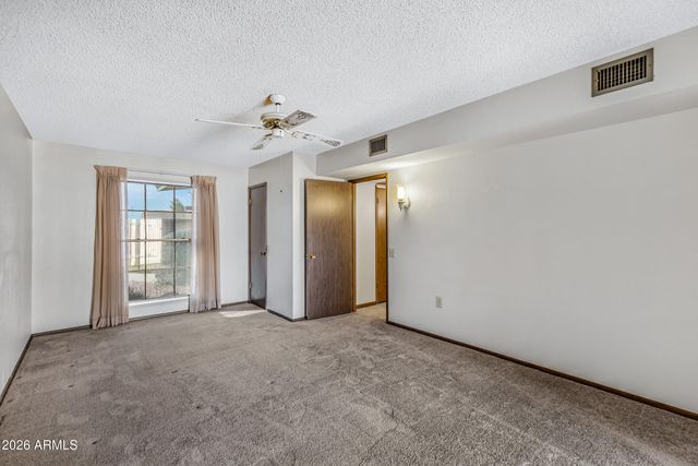 10737 W SANTA FE Drive, Sun City, AZ 85351