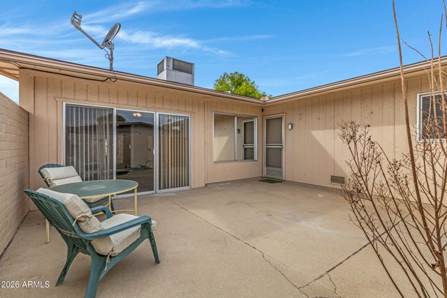 10737 W SANTA FE Drive, Sun City, AZ 85351