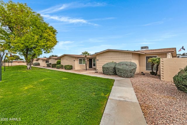 10737 W SANTA FE Drive, Sun City, AZ 85351