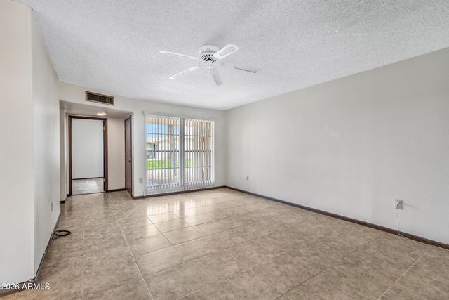 10737 W SANTA FE Drive, Sun City, AZ 85351