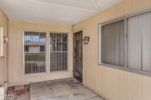 10737 W SANTA FE Drive, Sun City, AZ 85351