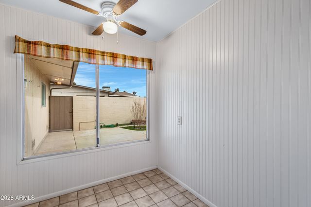 10737 W SANTA FE Drive, Sun City, AZ 85351