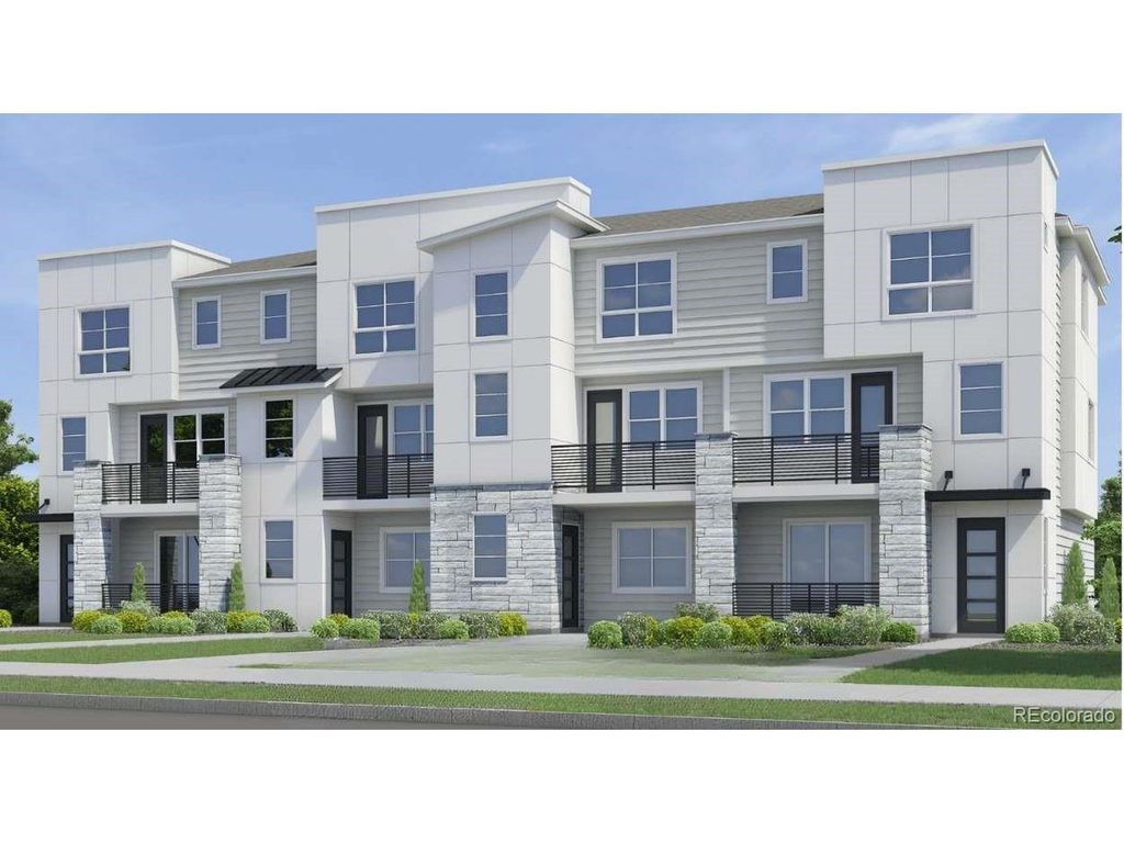 2236 Peridot Loop Hts, Colorado Springs, CO 80908