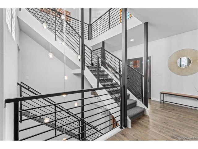 9350 W Florida Ave, Lakewood, CO 80232