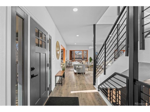 9350 W Florida Ave, Lakewood, CO 80232