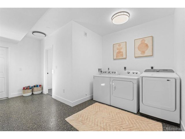 9350 W Florida Ave, Lakewood, CO 80232