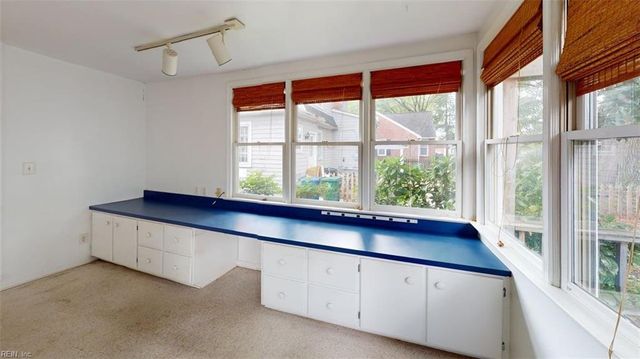 76 Raleigh RD, Newport News, VA 23601