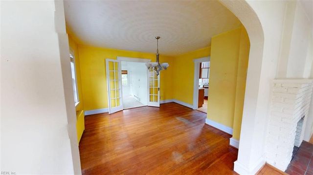 76 Raleigh RD, Newport News, VA 23601