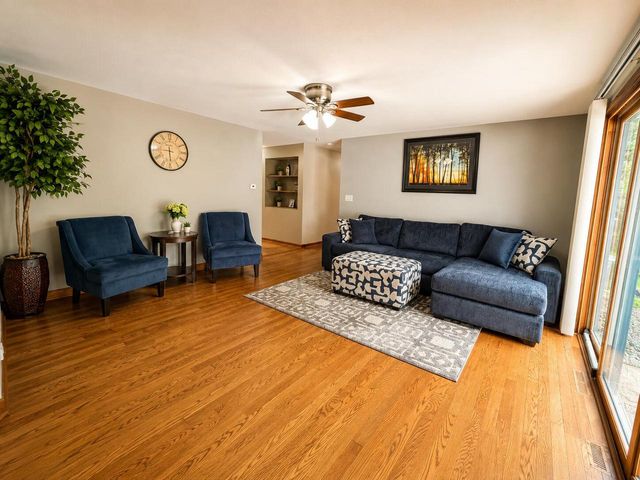 2306 Northview ROAD, Waukesha, WI 53188