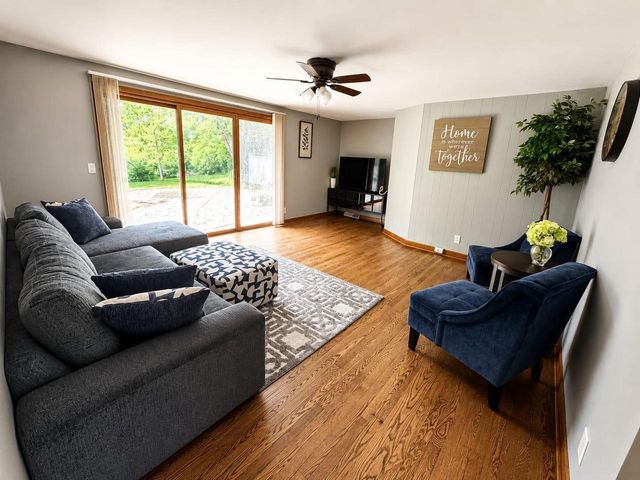 2306 Northview ROAD, Waukesha, WI 53188