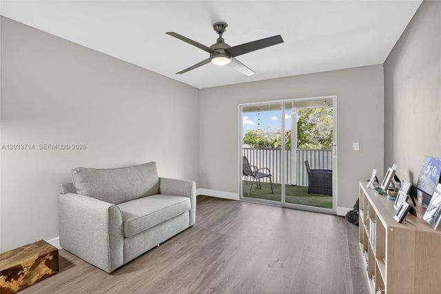 151 SW 135th Ter 314T, Pembroke Pines, FL 33027