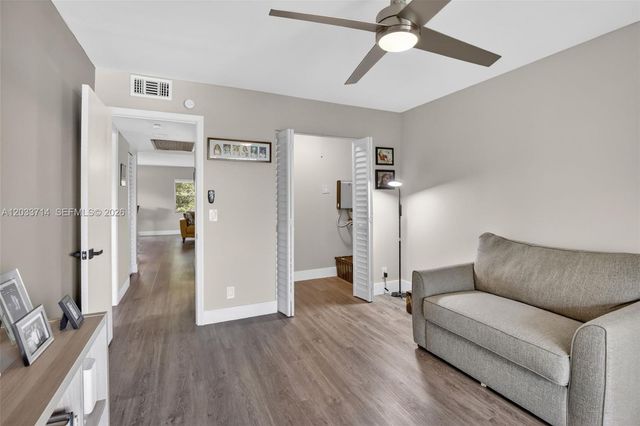 151 SW 135th Ter 314T, Pembroke Pines, FL 33027