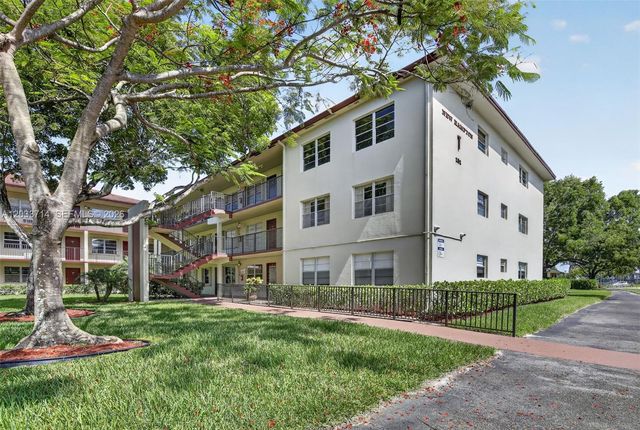 151 SW 135th Ter 314T, Pembroke Pines, FL 33027