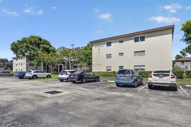 151 SW 135th Ter 314T, Pembroke Pines, FL 33027