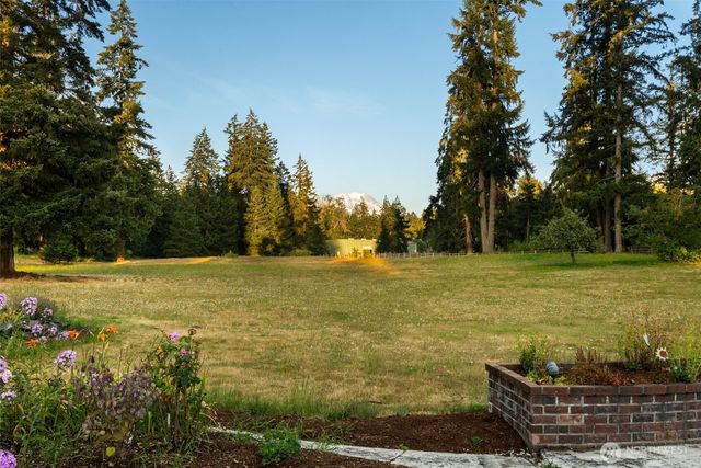 26117 34th Avenue E, Spanaway, WA 98387