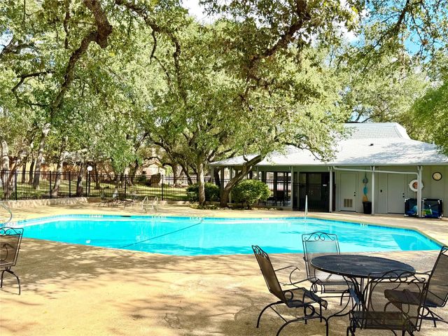 7903 TEALWOOD TRL, Austin, TX 78731