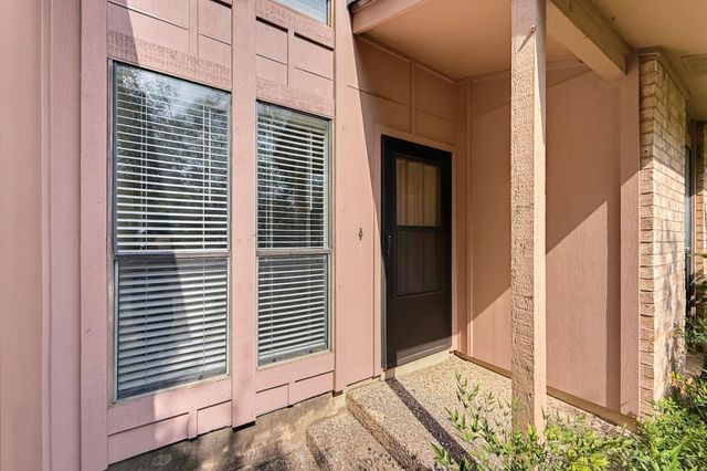 7903 TEALWOOD TRL, Austin, TX 78731