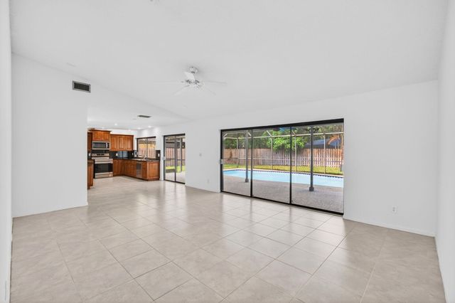 2453 NW 26th Circle, Boca Raton, FL 33431