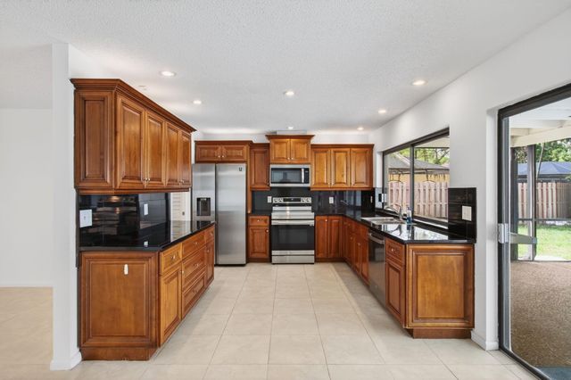 2453 NW 26th Circle, Boca Raton, FL 33431