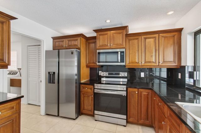 2453 NW 26th Circle, Boca Raton, FL 33431