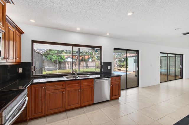 2453 NW 26th Circle, Boca Raton, FL 33431