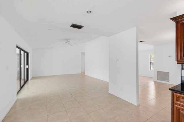2453 NW 26th Circle, Boca Raton, FL 33431
