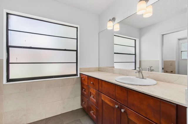 2453 NW 26th Circle, Boca Raton, FL 33431