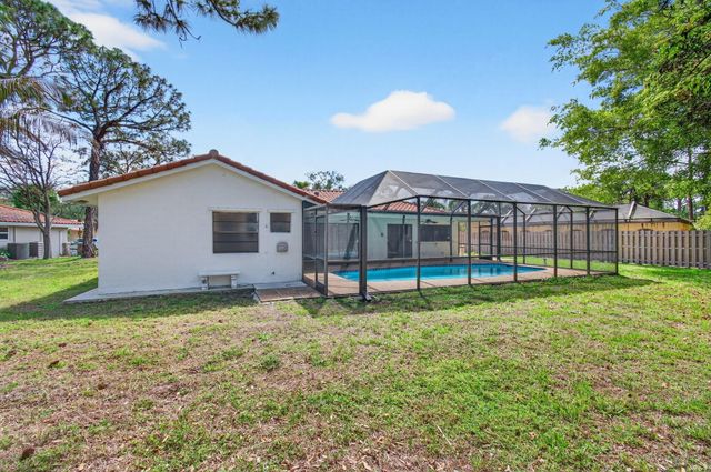 2453 NW 26th Circle, Boca Raton, FL 33431