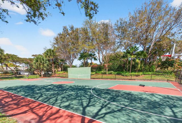 2453 NW 26th Circle, Boca Raton, FL 33431