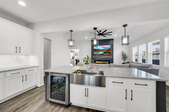 13642 Giant Panda Bear Avenue, Crosby, TX 77532