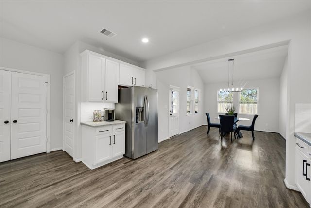 13642 Giant Panda Bear Avenue, Crosby, TX 77532