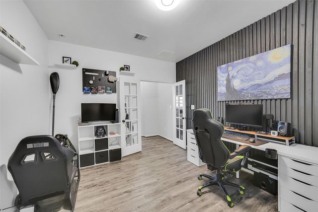 13642 Giant Panda Bear Avenue, Crosby, TX 77532