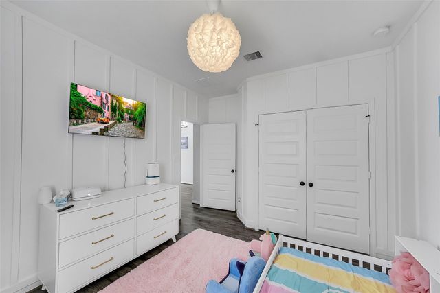 13642 Giant Panda Bear Avenue, Crosby, TX 77532