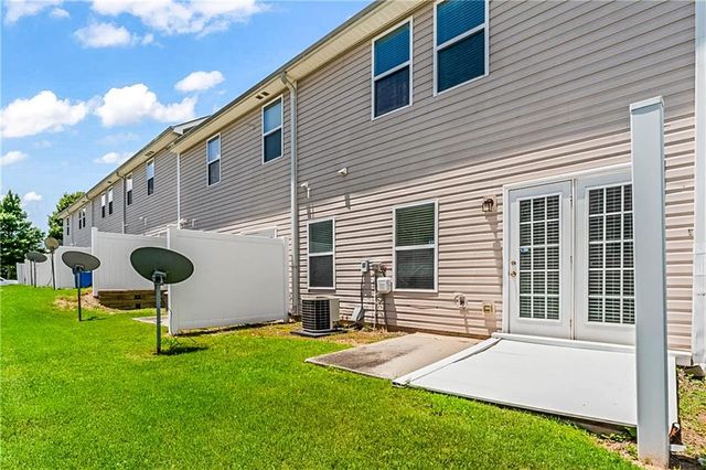 2555 Flat Shoals Road 2006, Atlanta, GA 30349