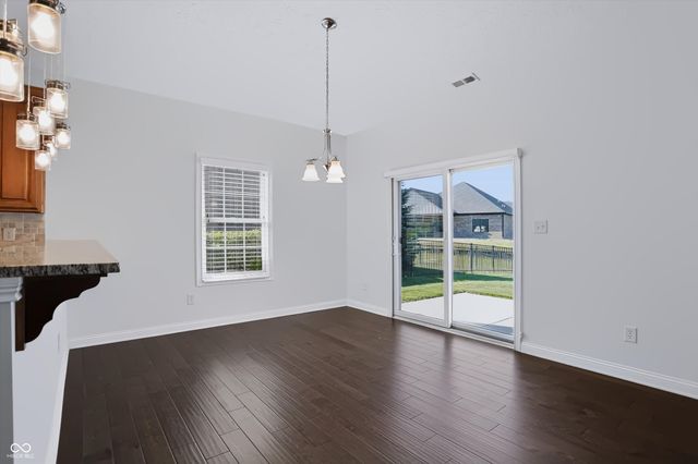 4581 Lexington Row, Greenwood, IN 46143