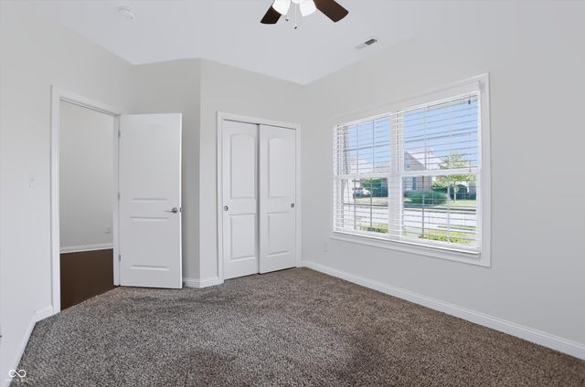 4581 Lexington Row, Greenwood, IN 46143