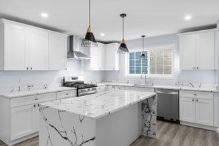 81 Hunter NA, Fall River, MA 02721