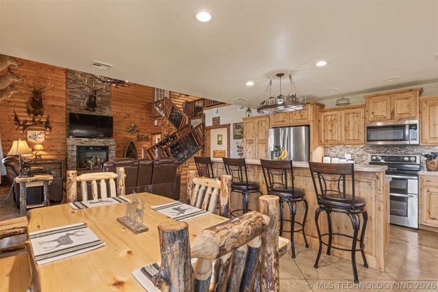 73785 S 340 Road, Wagoner, OK 74467