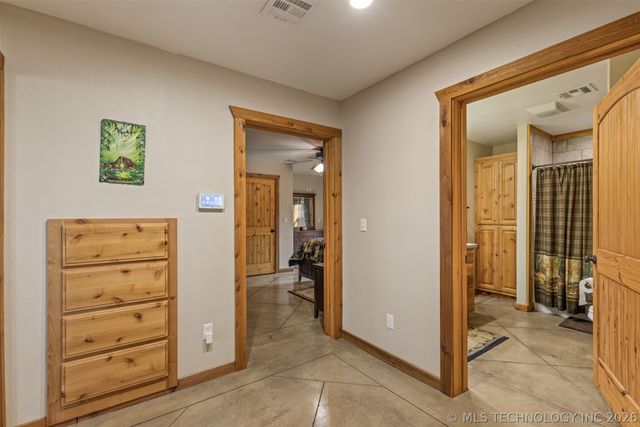 73785 S 340 Road, Wagoner, OK 74467