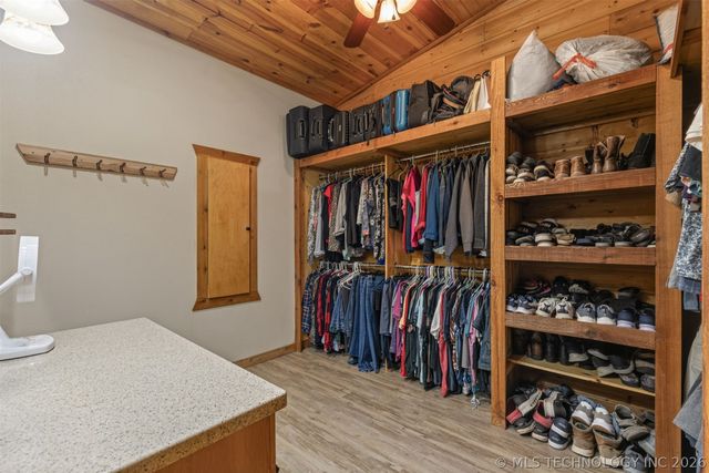 73785 S 340 Road, Wagoner, OK 74467