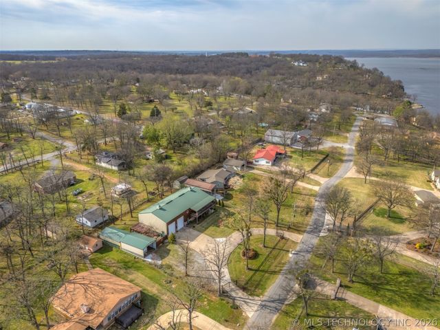 73785 S 340 Road, Wagoner, OK 74467