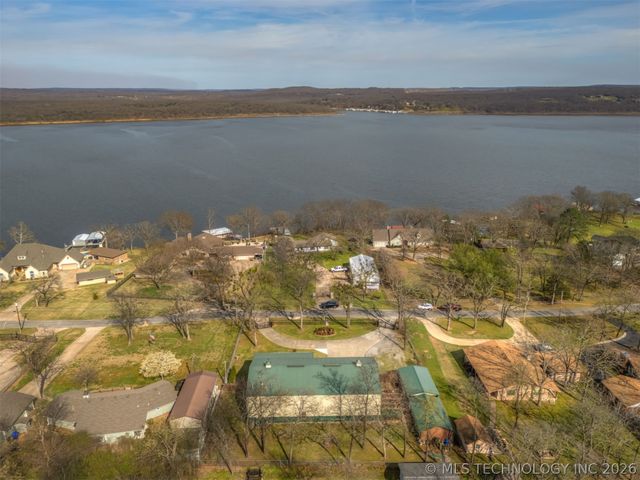 73785 S 340 Road, Wagoner, OK 74467