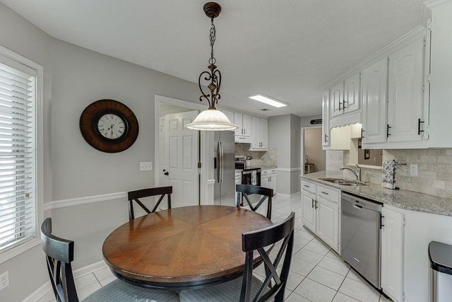 2005 HUNTINGTON HILL Trace, Buford, GA 30519
