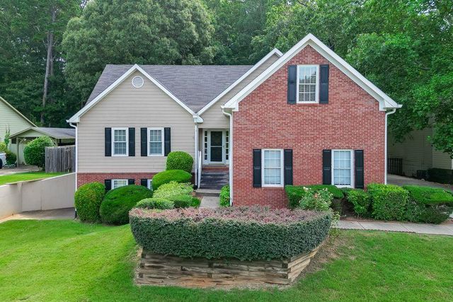 2005 HUNTINGTON HILL Trace, Buford, GA 30519
