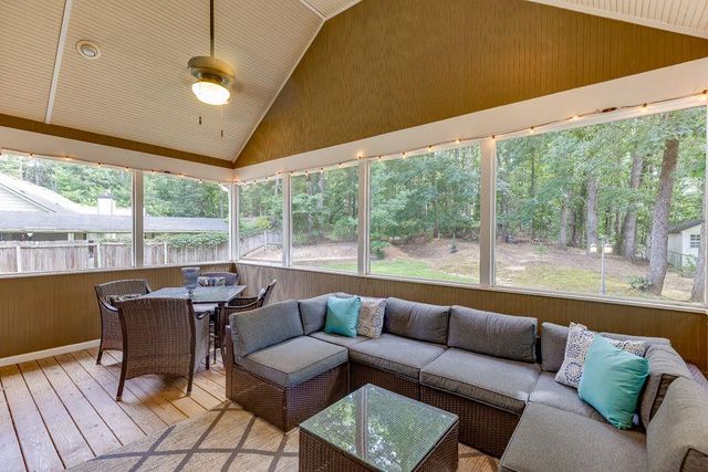 2005 HUNTINGTON HILL Trace, Buford, GA 30519