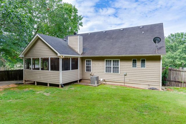 2005 HUNTINGTON HILL Trace, Buford, GA 30519