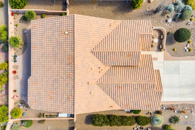 2209 E Bluejay Bluff Lane, Green Valley, AZ 85614