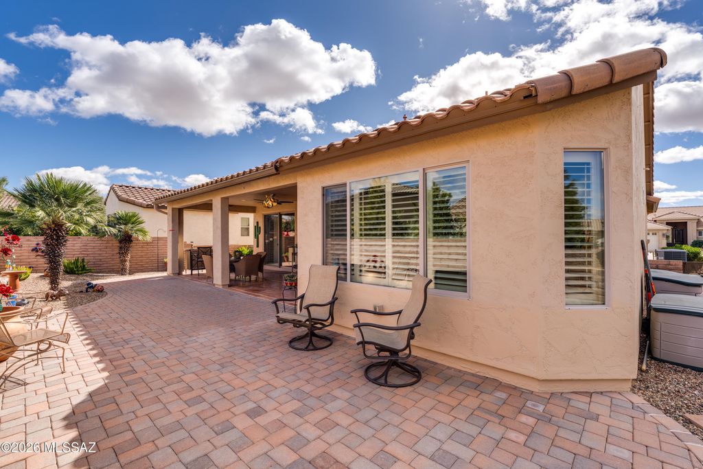 Image 43 of property listing at 2209 E Bluejay Bluff Lane, Green Valley, AZ 85614