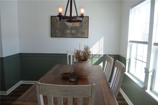 515 Galileo Dr, Rostraver, PA 15012