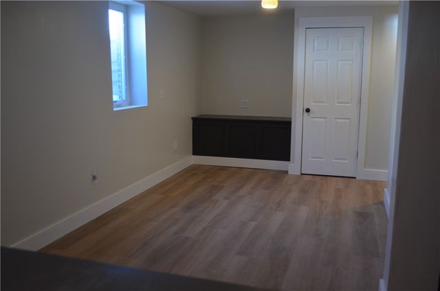 515 Galileo Dr, Rostraver, PA 15012